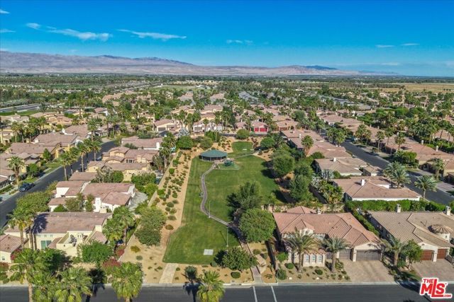 52380 Silver Star Trail, La Quinta, CA 92253