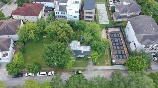 5513 Hidalgo Street, Houston, TX 77056