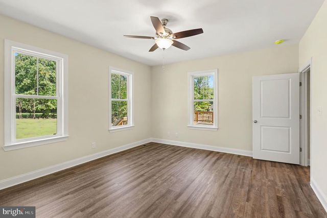 544 NOAHS LANDING DR, Bumpass, VA 23024
