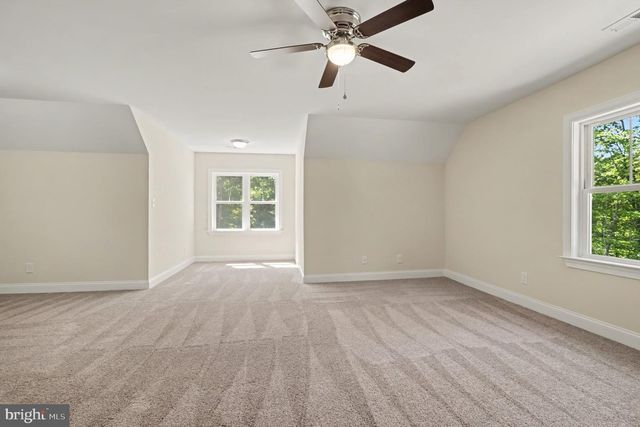 544 NOAHS LANDING DR, Bumpass, VA 23024