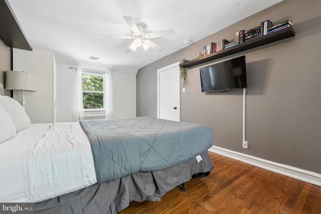 212 E WOODLAND AVE, Springfield, PA 19064