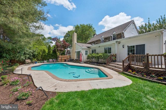 212 E WOODLAND AVE, Springfield, PA 19064