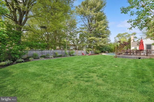 212 E WOODLAND AVE, Springfield, PA 19064