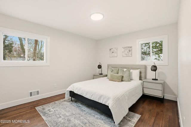 1599 Woodcrest Drive, Toms River, NJ 08753