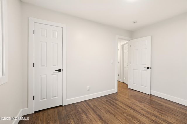 1599 Woodcrest Drive, Toms River, NJ 08753