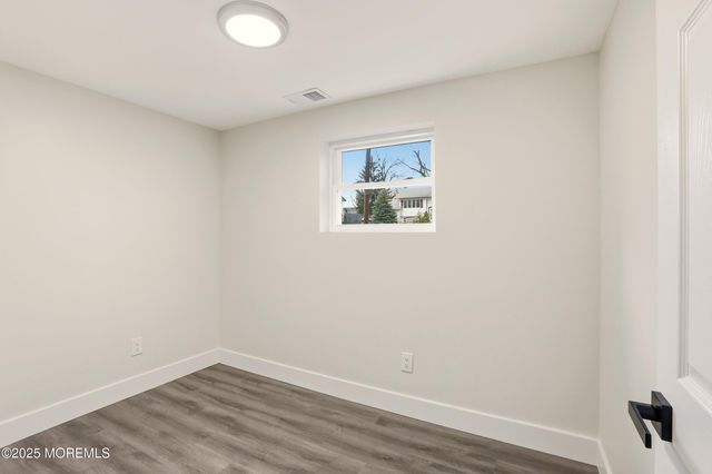 1599 Woodcrest Drive, Toms River, NJ 08753