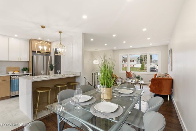 1599 Woodcrest Drive, Toms River, NJ 08753