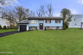 1599 Woodcrest Drive, Toms River, NJ 08753