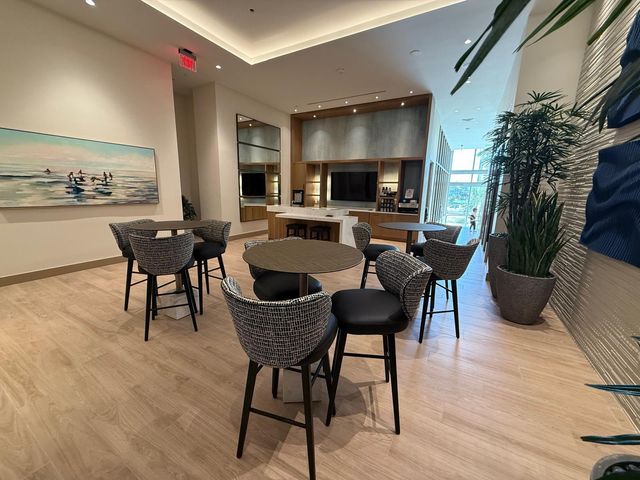 151 N Seabreeze Boulevard 703, Fort Lauderdale, FL 33304