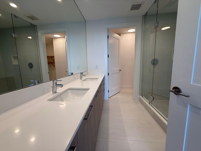 151 N Seabreeze Boulevard 703, Fort Lauderdale, FL 33304