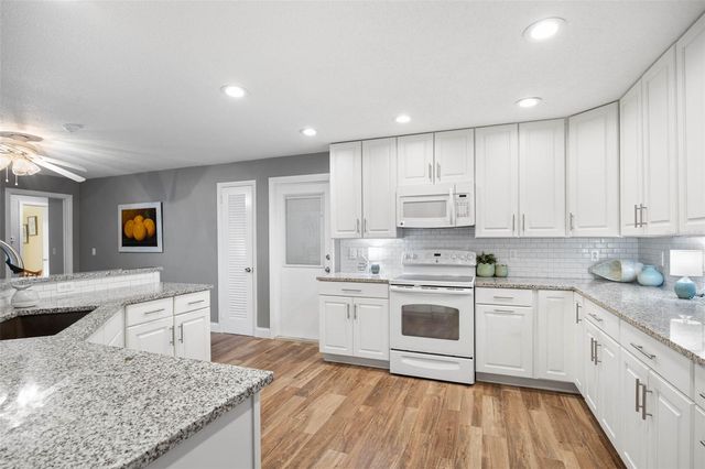 2120 MANGRUM DRIVE, Dunedin, FL 34698