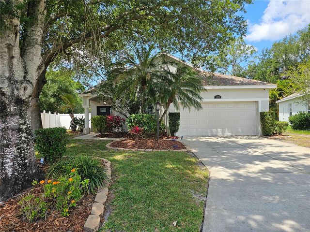 12250 HOLLYBUSH TERRACE, Lakewood Ranch, FL 34202