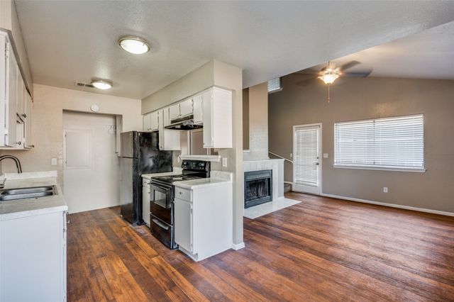 1122 Millview Drive 701, Arlington, TX 76012