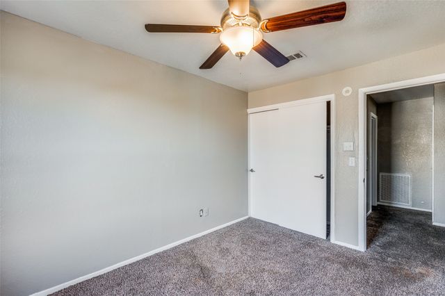 1122 Millview Drive 701, Arlington, TX 76012