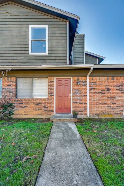 1122 Millview Drive 701, Arlington, TX 76012