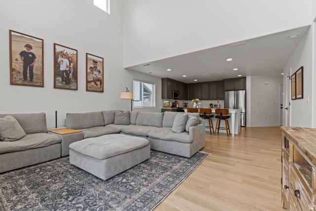 2635 W 2960 S, Syracuse, UT 84075
