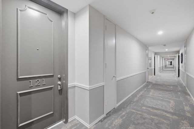 7709 Broadway Apt 121, San Antonio, TX 78209