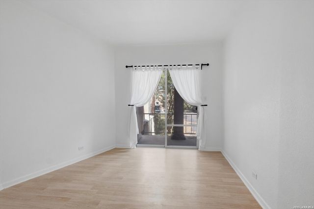 7709 Broadway Apt 121, San Antonio, TX 78209