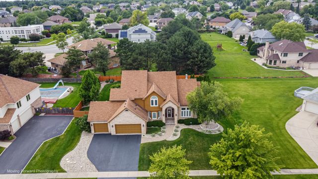 21242 GEORGETOWN Road, Frankfort, IL 60423