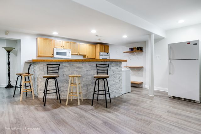 21242 GEORGETOWN Road, Frankfort, IL 60423
