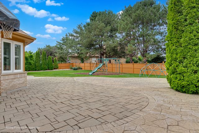 21242 GEORGETOWN Road, Frankfort, IL 60423