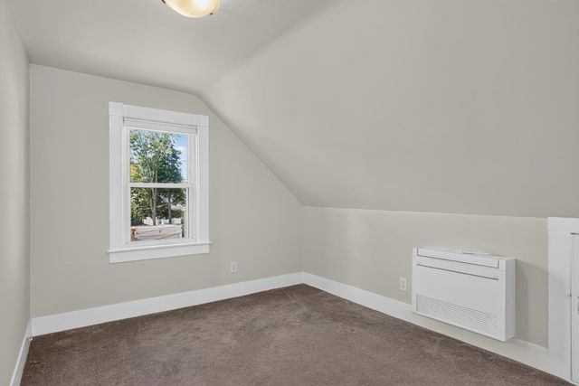 9 Ash St 1, Belmont, MA 02478