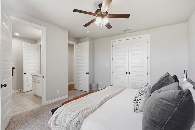 401 Venadito Drive, Godley, TX 76044