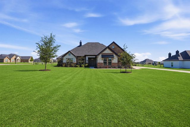 401 Venadito Drive, Godley, TX 76044