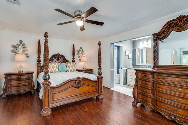 1028 Rosewood, Desoto, TX 75115