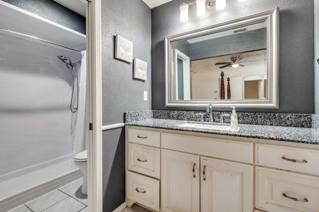 1028 Rosewood, Desoto, TX 75115