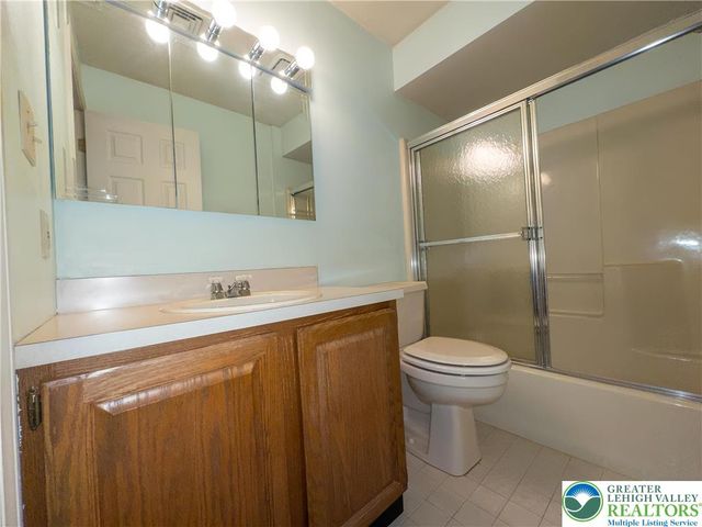4421 Susan Drive, Hanover Twp, PA 18017