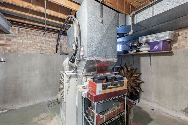 3636 N Nora Avenue, Chicago, IL 60634