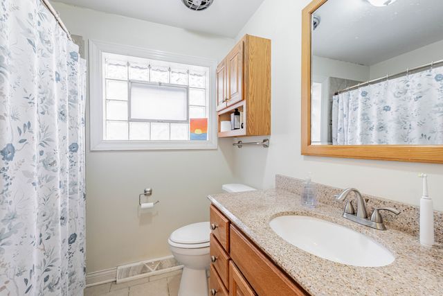 3636 N Nora Avenue, Chicago, IL 60634