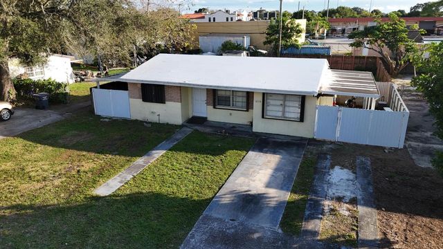 6214 Fletcher St Street, Hollywood, FL 33023