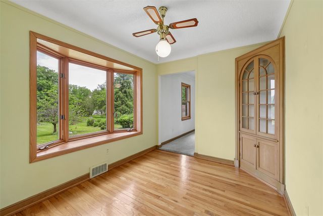 4105 Amick Avenue, Des Moines, IA 50310