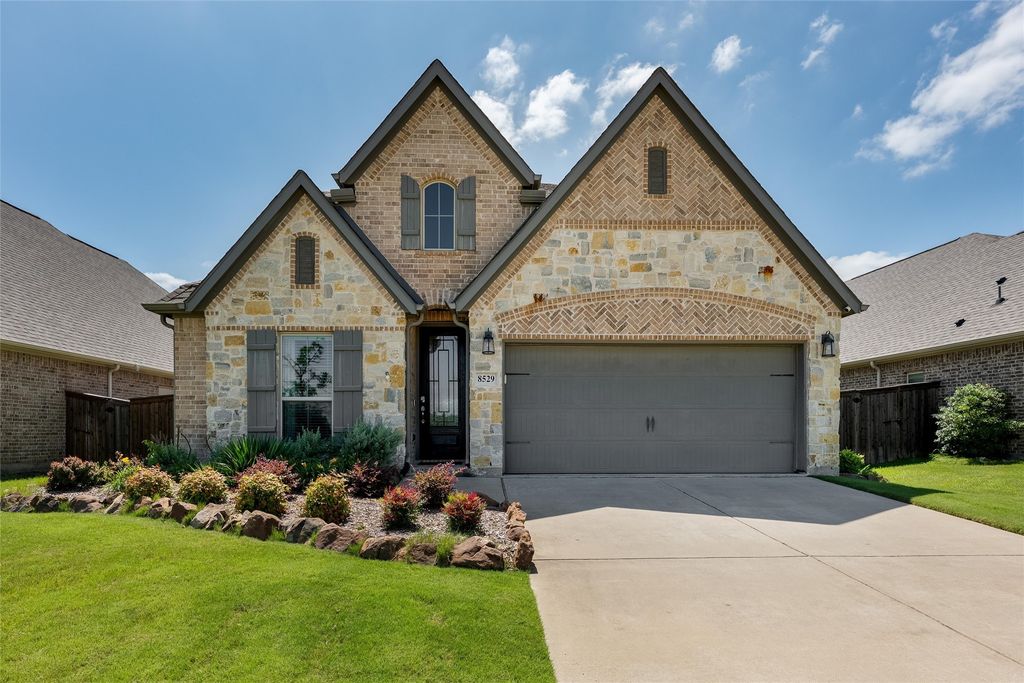 8529 White River Trail, Mckinney, TX 75071
