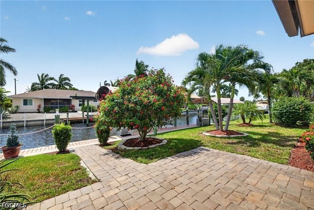 4419 N Pacific CIR, North Fort Myers, FL 33903