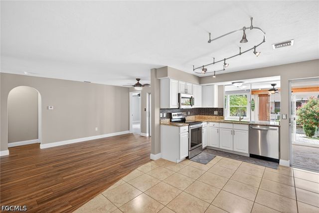 4419 N Pacific CIR, North Fort Myers, FL 33903