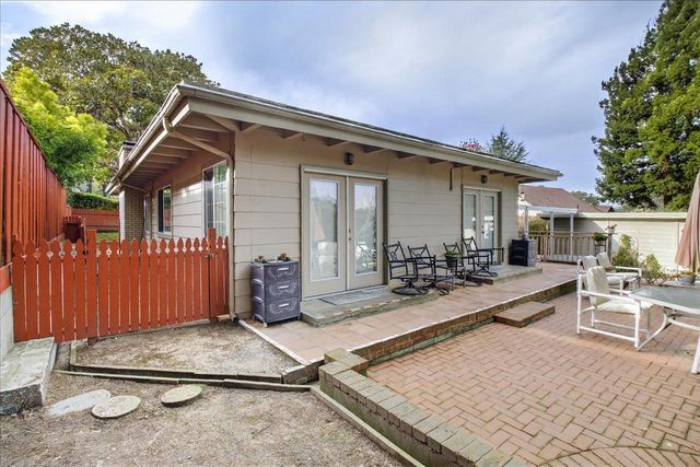 1291 Pacific Street, Monterey, CA 93940