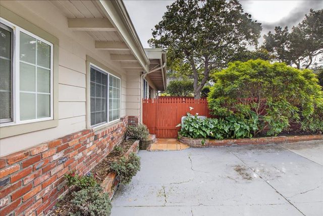 1291 Pacific Street, Monterey, CA 93940