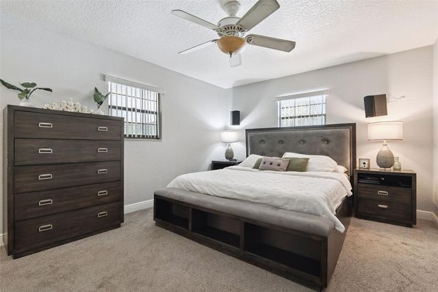 209 E CATAWBA STREET, Fruitland Park, FL 34731