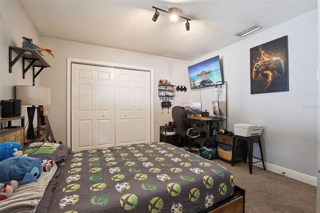 209 E CATAWBA STREET, Fruitland Park, FL 34731