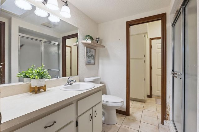 209 E CATAWBA STREET, Fruitland Park, FL 34731