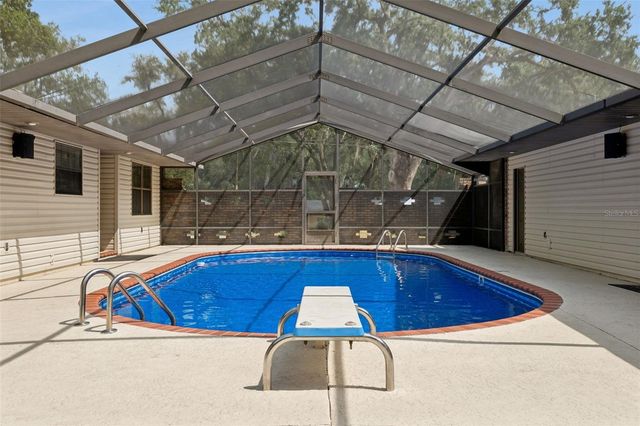 209 E CATAWBA STREET, Fruitland Park, FL 34731