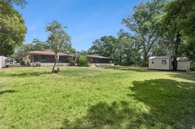 209 E CATAWBA STREET, Fruitland Park, FL 34731