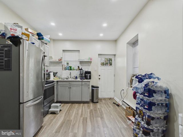 5621 WALTON AVE, Philadelphia, PA 19143