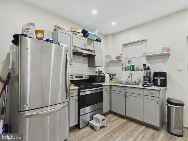 5621 WALTON AVE, Philadelphia, PA 19143