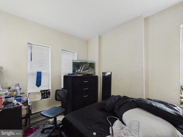 5621 WALTON AVE, Philadelphia, PA 19143