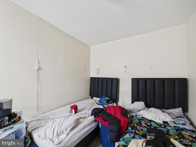 5621 WALTON AVE, Philadelphia, PA 19143