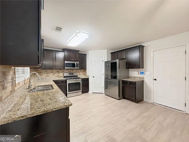 2416 Peach Shoals Circle, Dacula, GA 30019